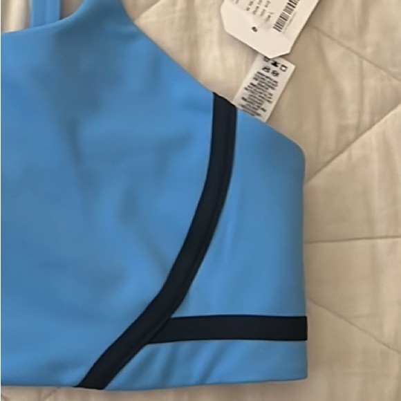 Nike One Convertible Women's Light-Support Lightly Lined Sports Bra large NWT - Picture 14 of 15